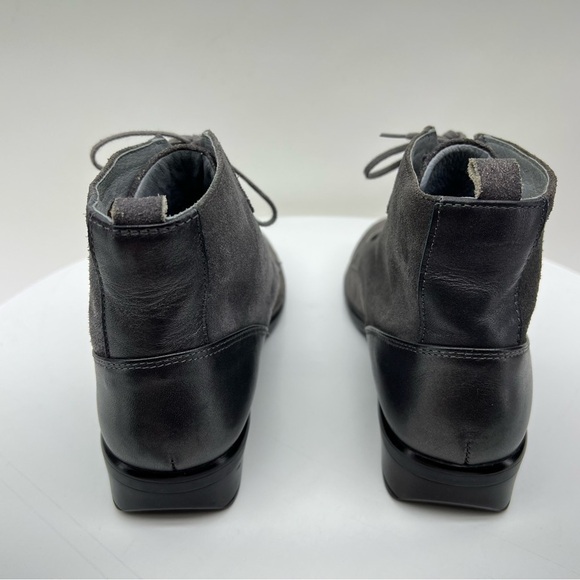 Naot Mistral Boots Ankle Booties Suede Grey Silver Block Heel Lace Up Neutral 38 - Picture 9 of 15